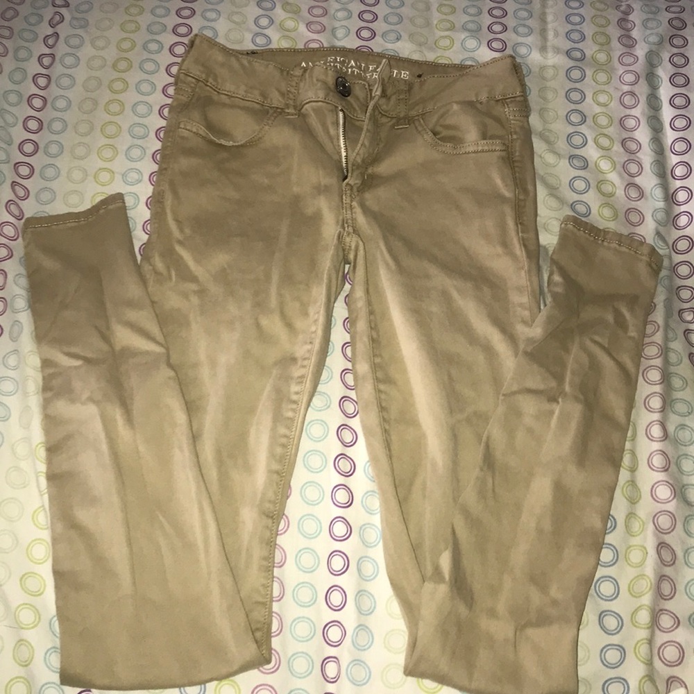american eagle tan pants
